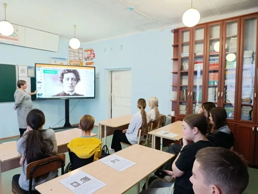 145-я  годовщина со дня рождения А Блока.